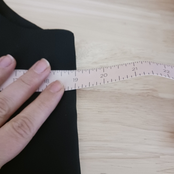 Violet and Claire Black Beaded Layered Chiffon Sleeveless Blouse Size Me… - Picture 6 of 14